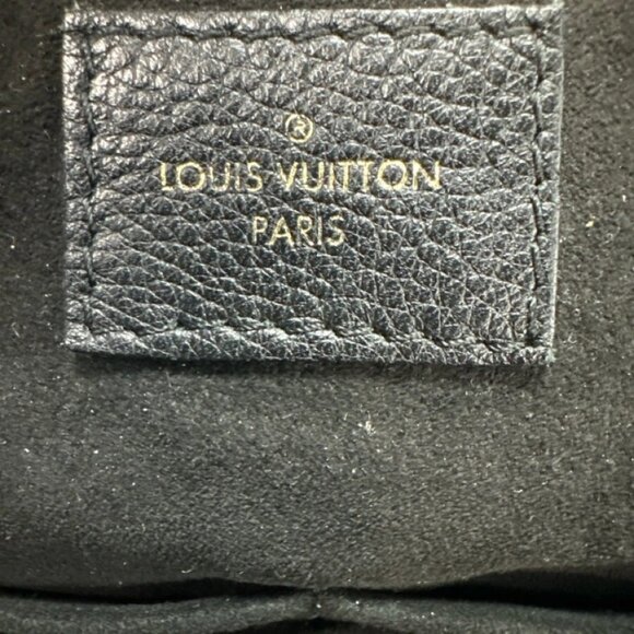 LOUIS VUITTON MONOGRAM CANVAS PURSE - Picture 6 of 10